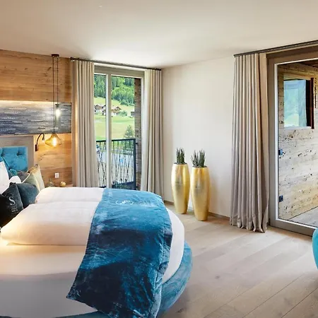 Salena Luxury Chalet